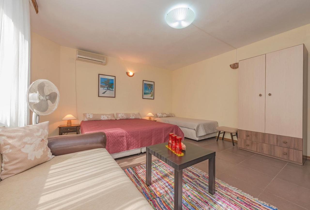 Holiday House Gendar, Chernomorets Exterior foto